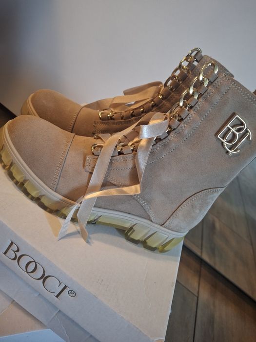 Zamszowe botki BOOCI