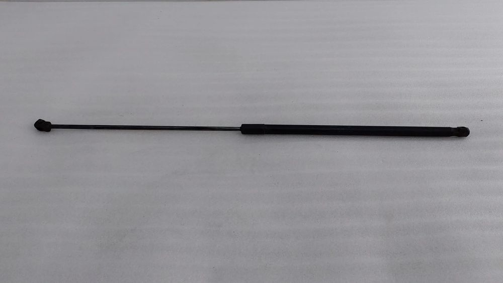 Amortecedor do capot VOLKSWAGEN Golf VII (5G1, BQ1, BE1, BE2)