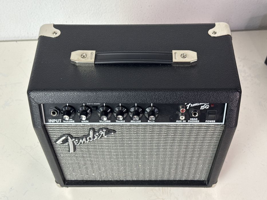 Amplificador /combo Fender Frontman 15G