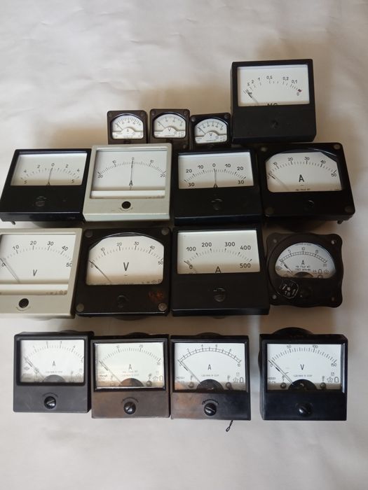 Амперметри, вольтметри постійного струму щитові