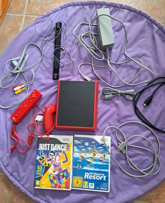 Vendo nintendo wii +jogos. Preço negociavel
