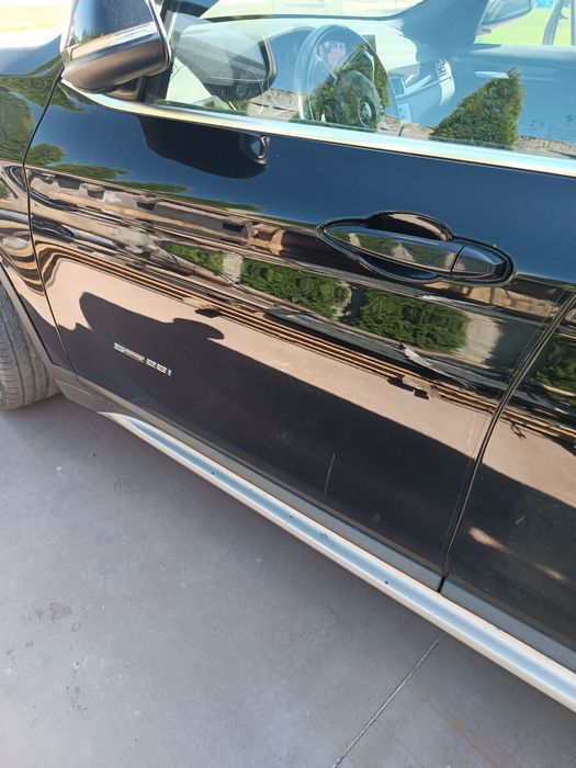 дверка двері дверь двери дверцята в зборі розборка  BMW X1 f48 Ф48