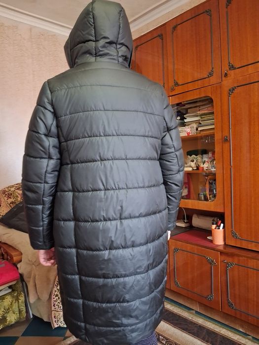 Продается  курточка тёплая.