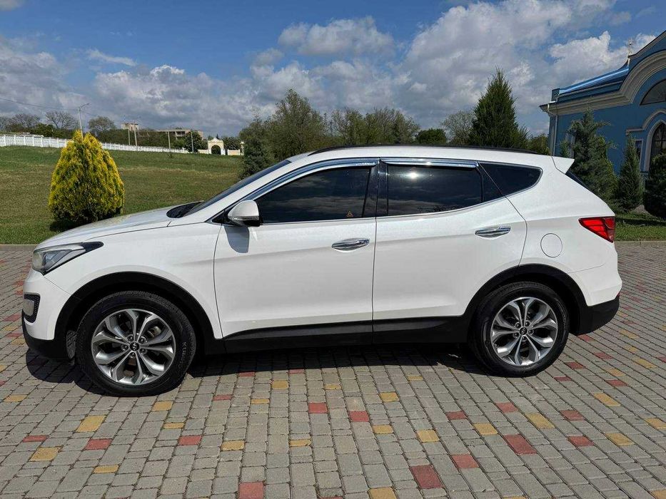 продажа авто Hyundai Santa FE 2014