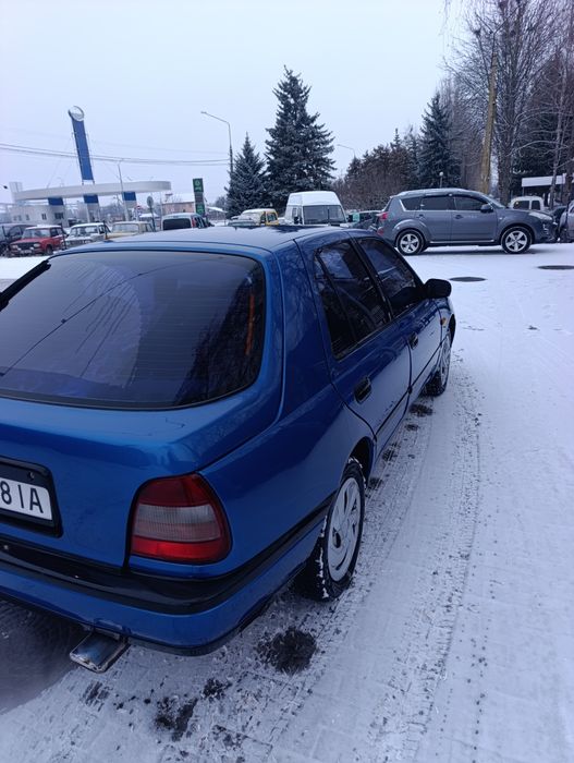 Ніссан санні n 14