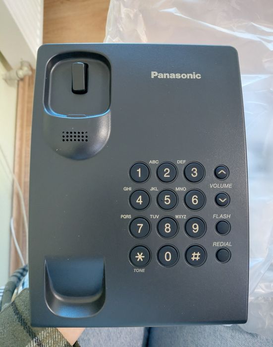 Телефон шнуровий panasonic kx-ts2350uab black