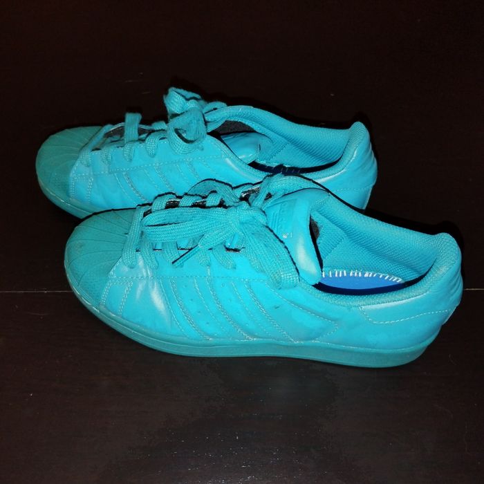 Tênis Adidas Azuis como novos