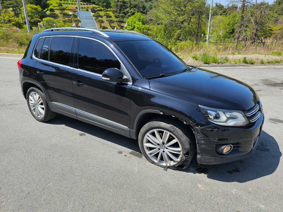 2015 Volkswagen New Tiguan 2.0 TDI Premium На майданчику Тігуан