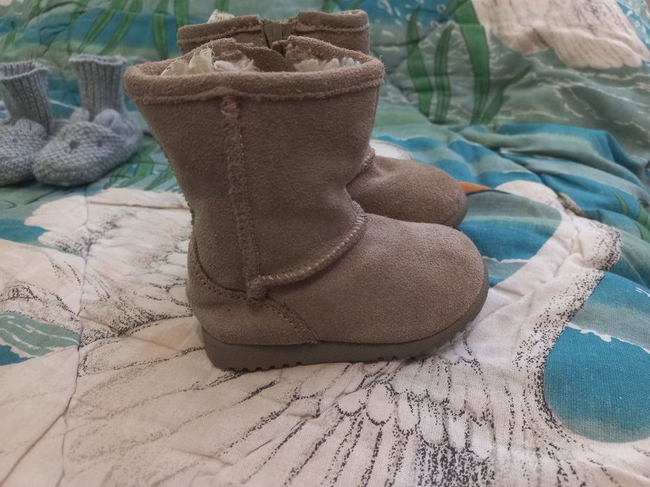 Дитячі пінетки для хлопчика