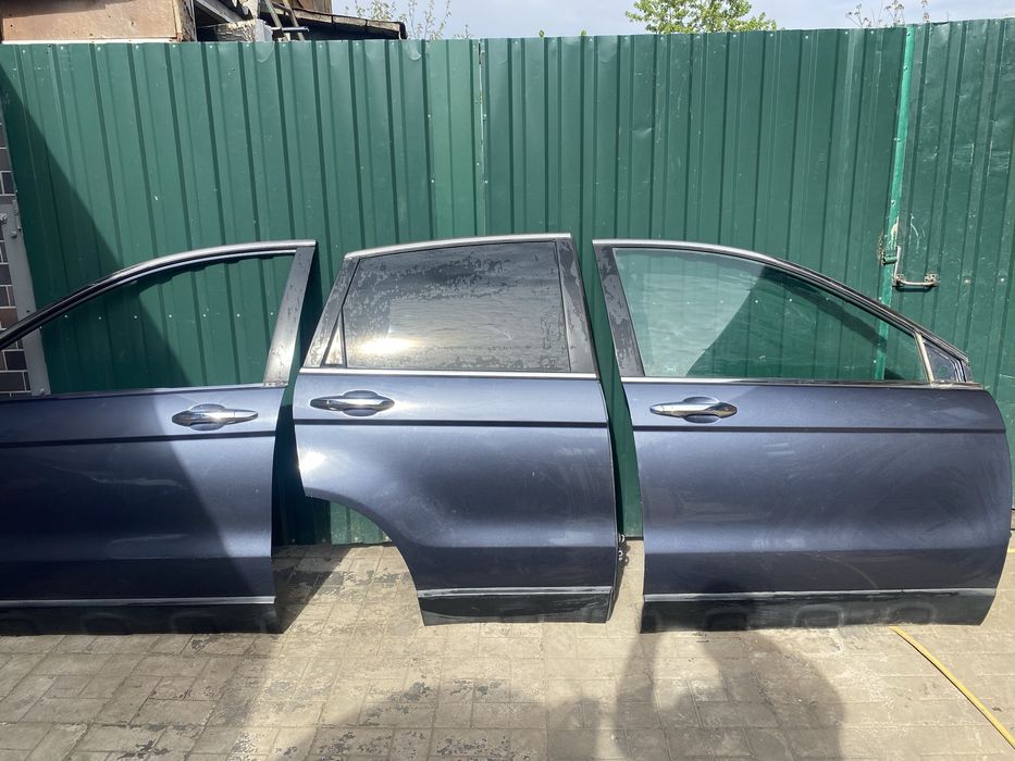 Двері праві Honda CRV3 Хонда Срв 3