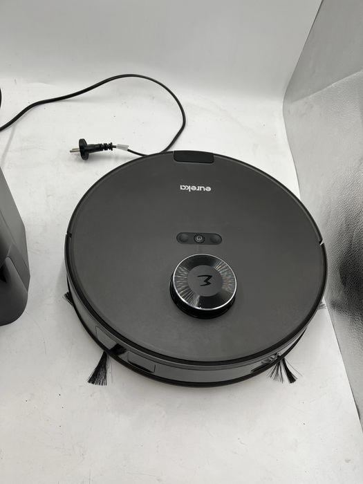 Robot sprzątający Eureka NER E10S.