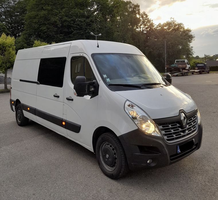 Wynajem busa dostawczego, dostawczaka, auta dostawczego