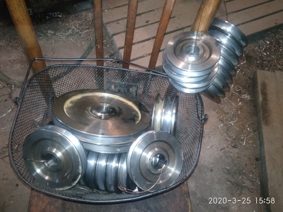 Продам шківи до електромотора чи генератора