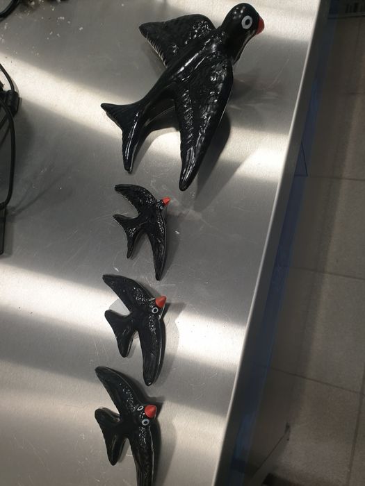 Andorinhas em ceramica