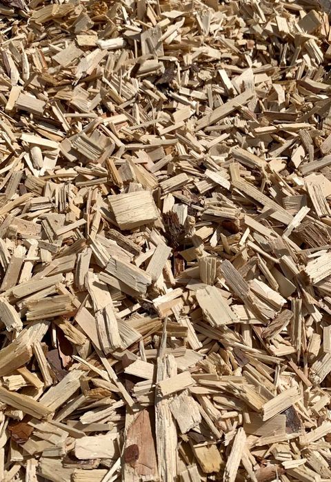 Zrębki drzewne iglaste , liściaste do pieców , kotłów z podajnikiem