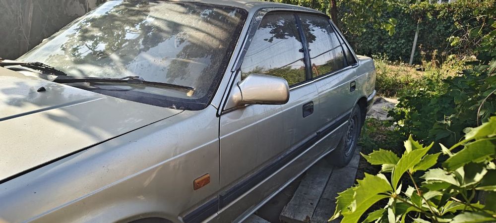 Продам Mazda capella