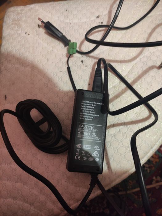 Блок живлення 24v, 2.5 ампери