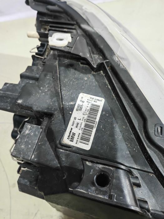 Farol esquerdo BMW serie 3 E90/E91 LCI