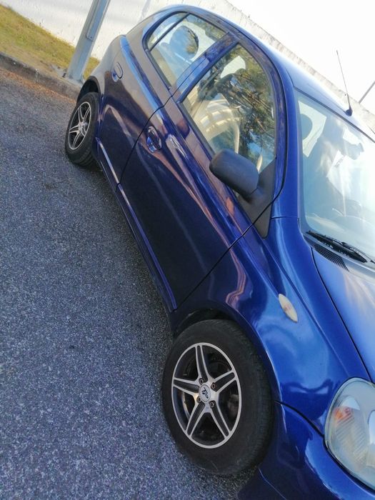 Toyota Yaris 1.0