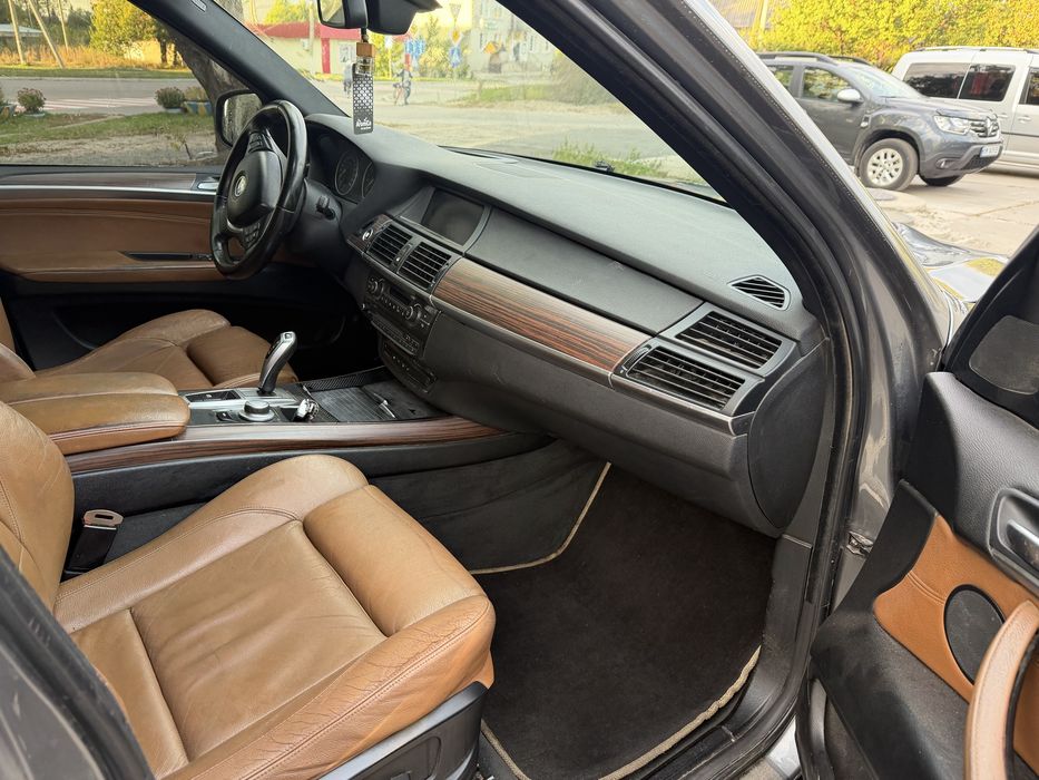 Bmw X5 E70 4.8 газ/бензин