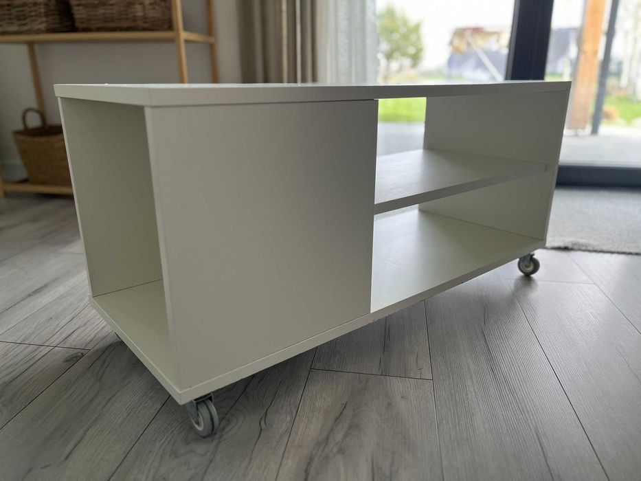 Szafka RTV IKEA - na kółeczkach