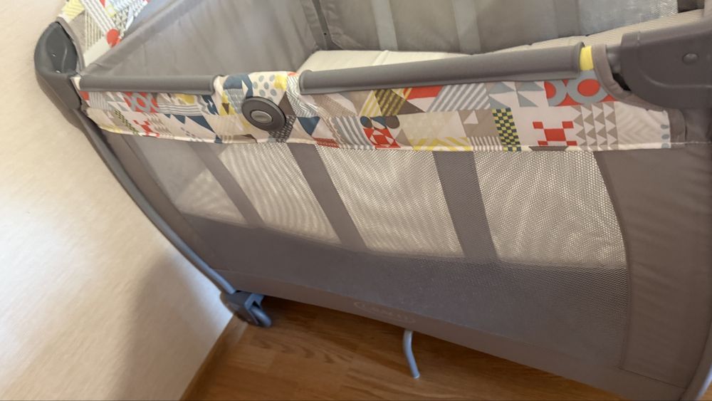 Детская кроватка 0-1,5 годика