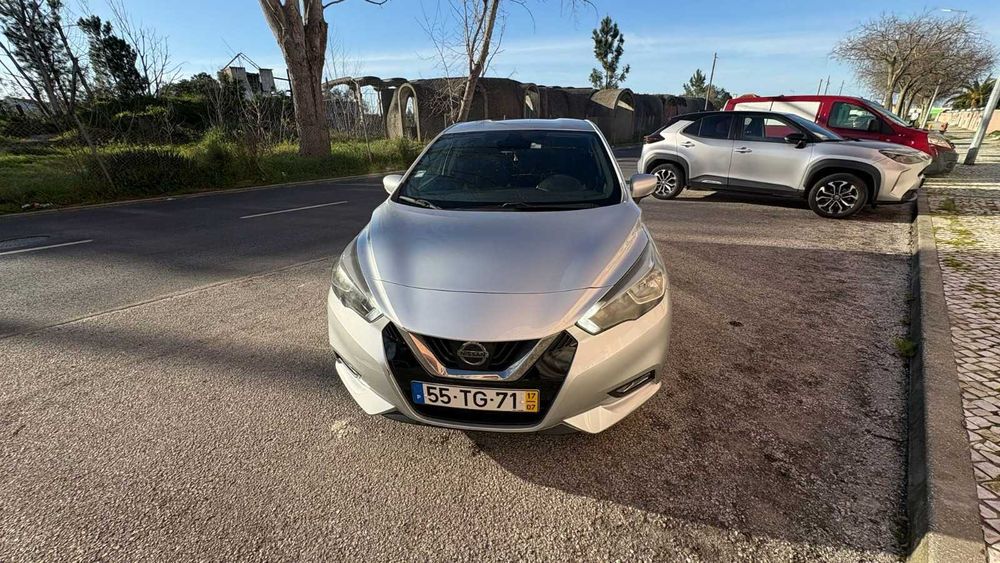 Excelente Nissan Micra de 2017 (Nova Geração) – Versão 5 Portas a Diesel