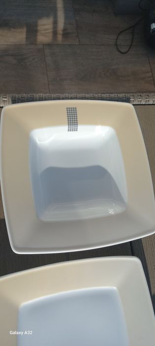 Zestaw talerzy obiadowych s