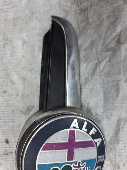 Alfa Romeo 156 lift logo emblemat maska przód chrom wysyłka OLX