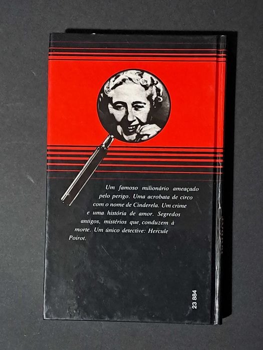 Agatha Christie - Poirot, o Golfe e o Crime