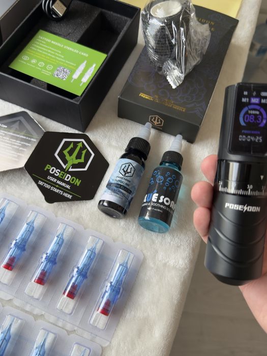 Kit Tatuagem Profissional COMPLETO | Máquina Pen Sem fios, Pele Treino, Instruções, Stroke Regulável