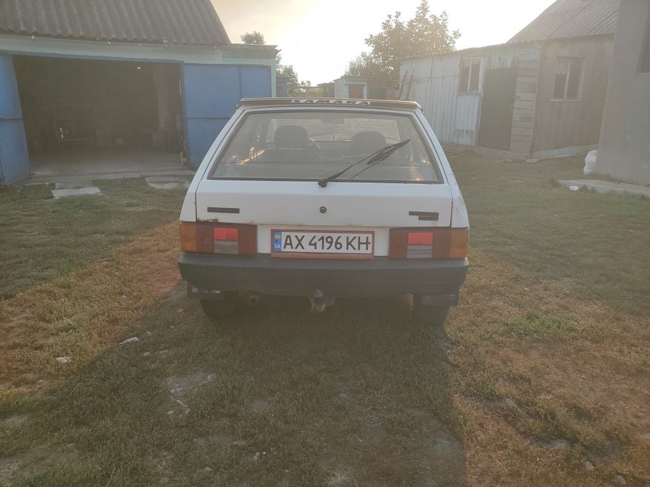 Продам Ваз 2109. На полном ходу.