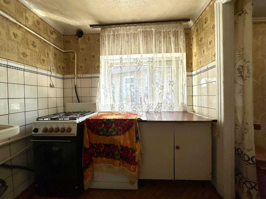 Продаж частини будинку 74,3м2. 4 кімнати. Сертифікат так! ID:841.