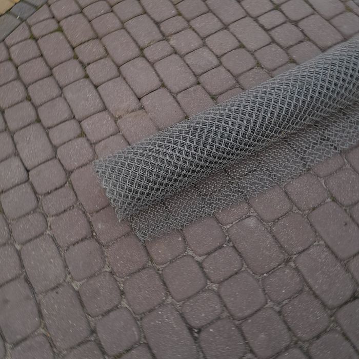 Siatka 2.5x2.5 ocynkowana 5 mb