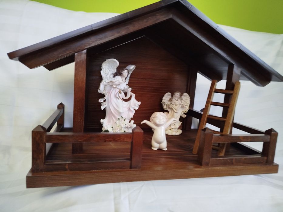 Шопка різдв'яна дерев'яна