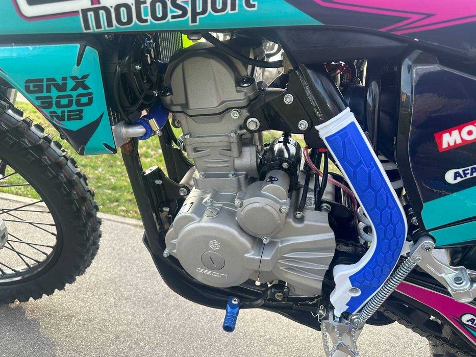 Мотоцикл GEON DAKAR GNX 300NB Carb (21/18) МКПП 6