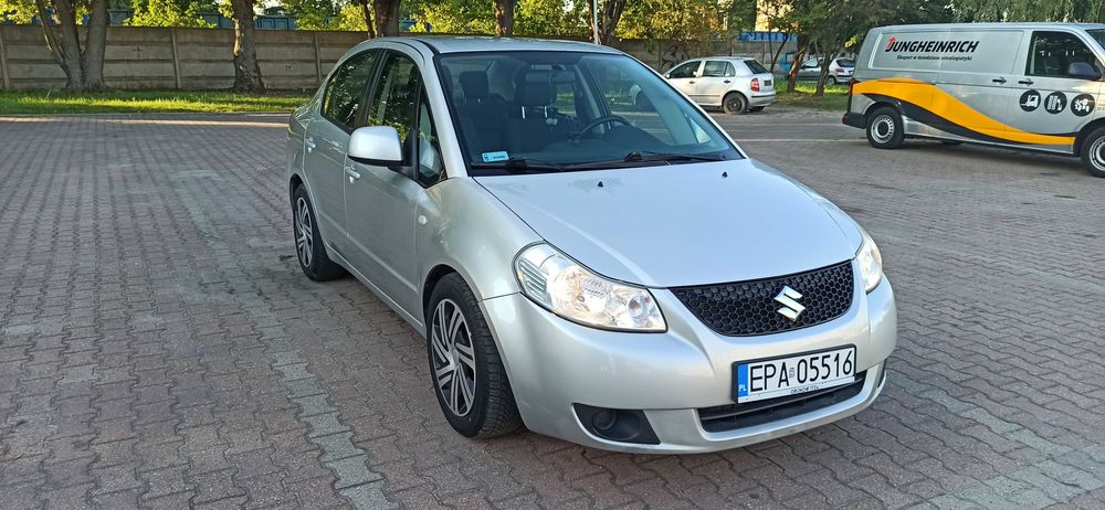 Suzuki SX4