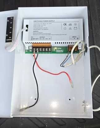 Безперебійний блок живлення KRAFT PSU-1210LED, Б/у.