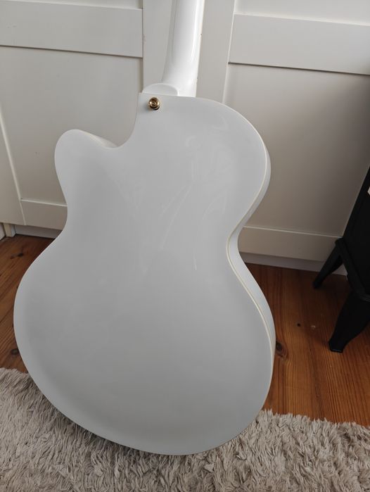 Harley Benton Hollowbody