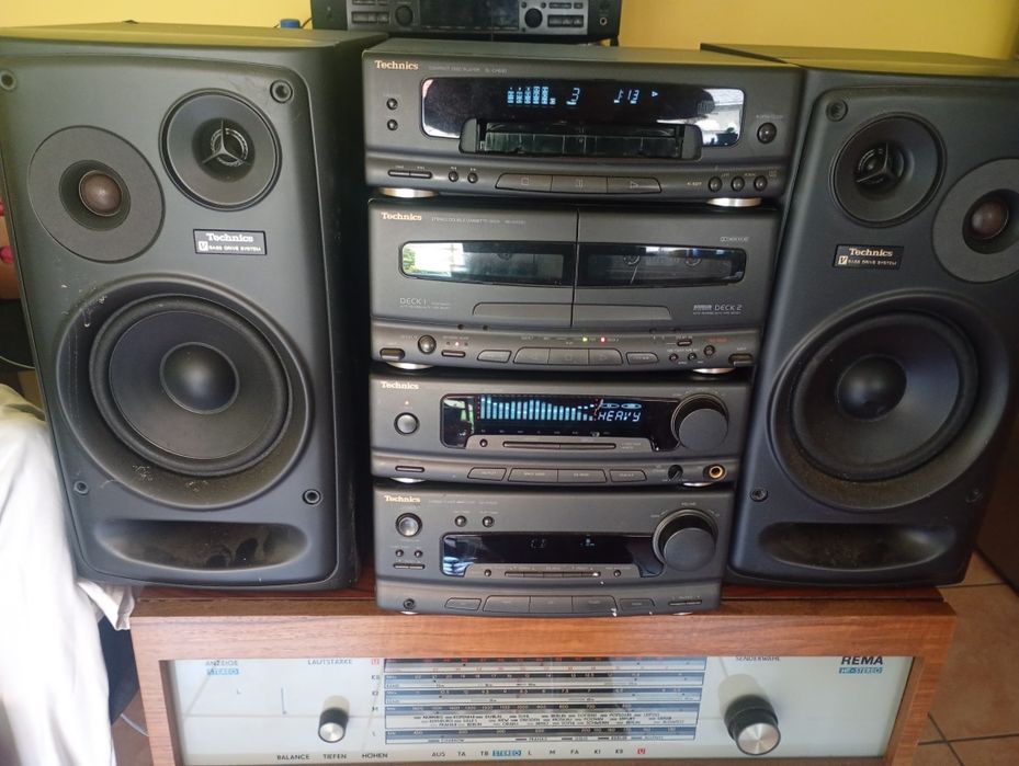 Mała wieża Technics sa-ch650