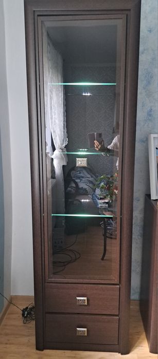 Słupek witrynka podświetlana ( barek)