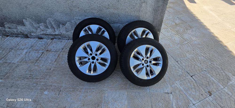 Peneus e jantes 16 skoda