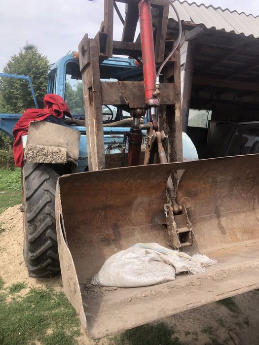 Погружчик на задню навіску кун