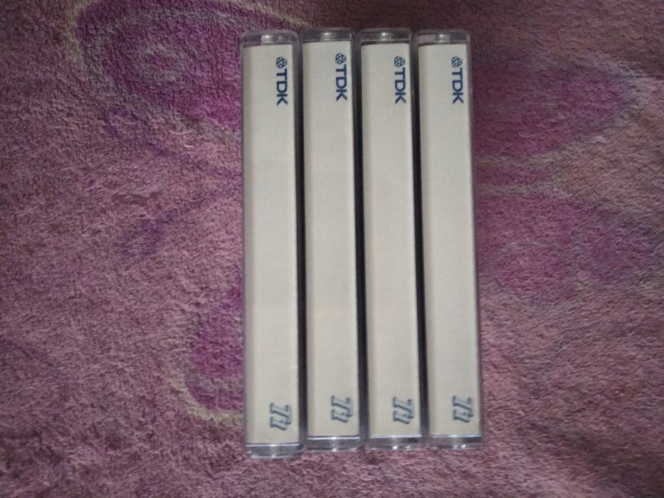 Продам кассеты TDK-90