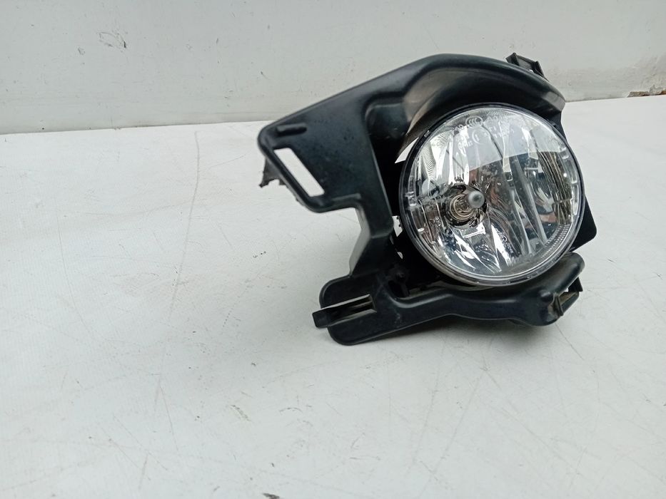 Farol nevoeiro frente esquerdo RENAULT Megane IV Grandtour (K9A/M_)
