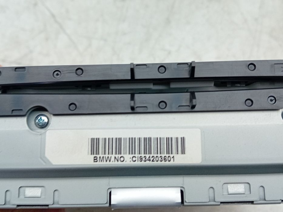 Rádio / auto-rádio BMW 1 (F20)
