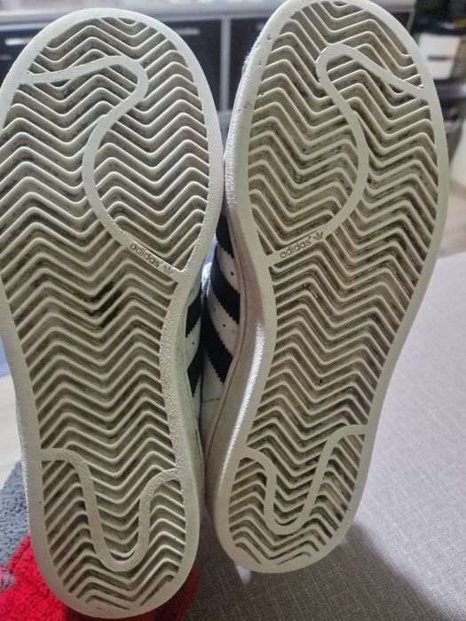 Кросівки adidas 36р