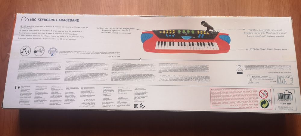 Piano com microfone da Imaginarium