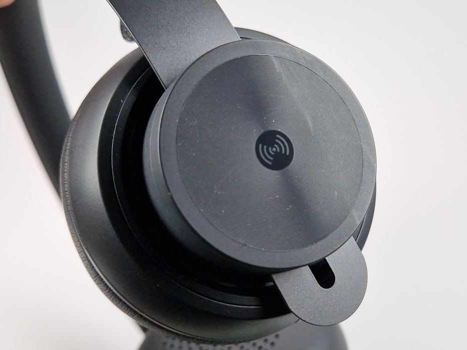 Навушники Logitech Zone Wireless UC (981-000797) з Bluetooth адаптером