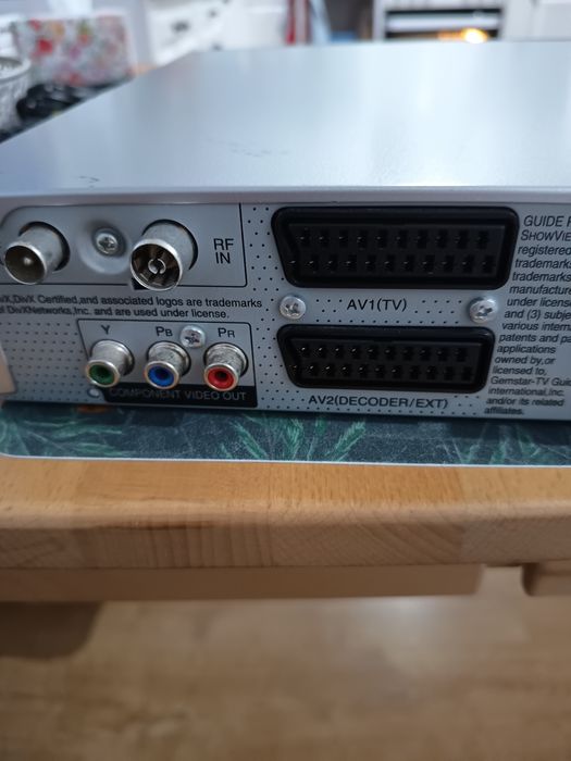 Panasonic DVD nagrywarka z pilotem